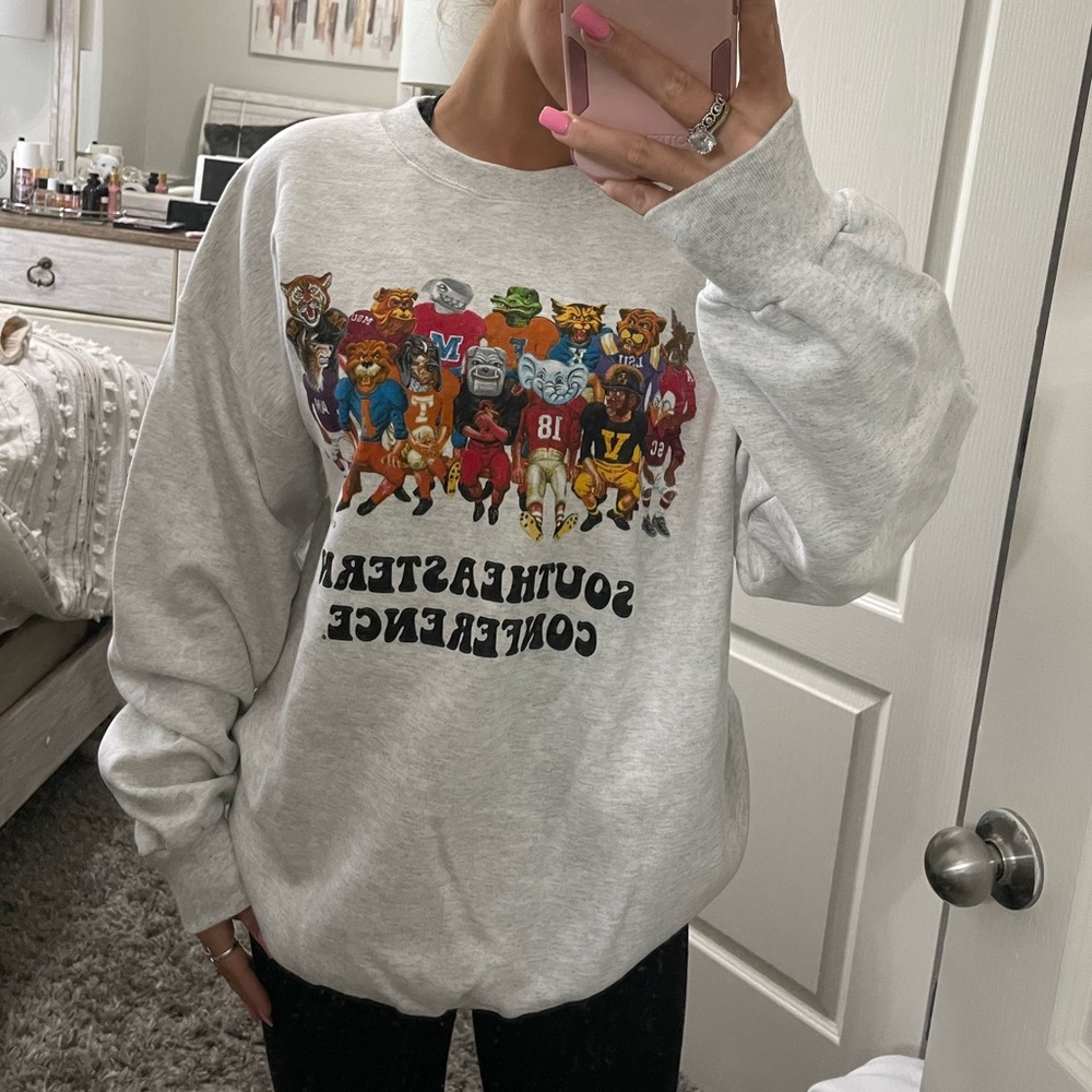 Brand new crew neck never worn